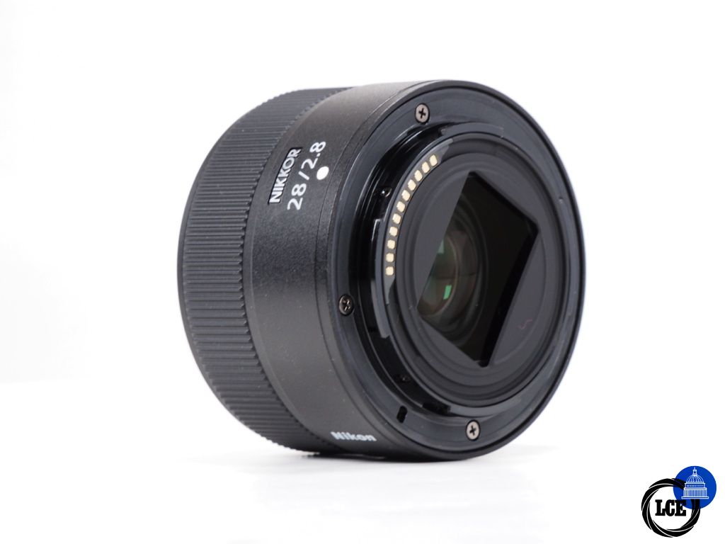 Nikon Z 28mm F2.8