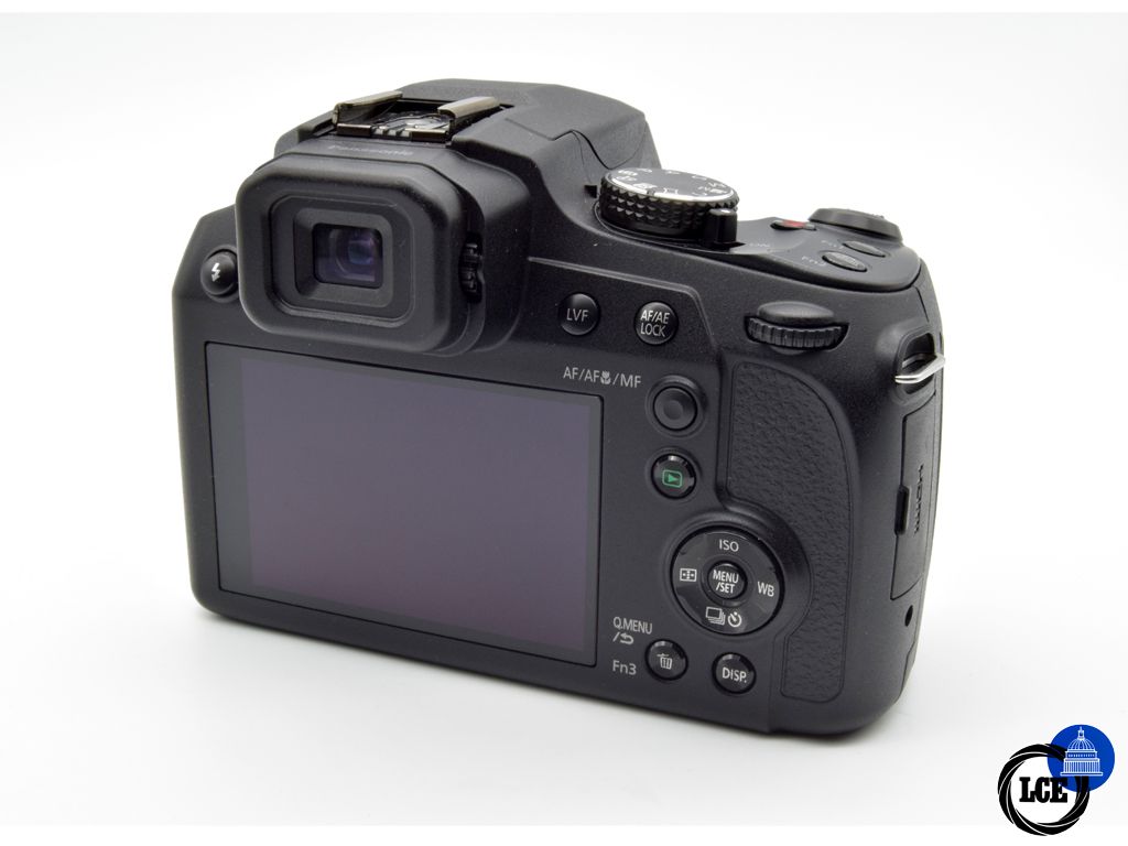 Panasonic Lumix FZ82 inc Lowepro Zoomster Bag 