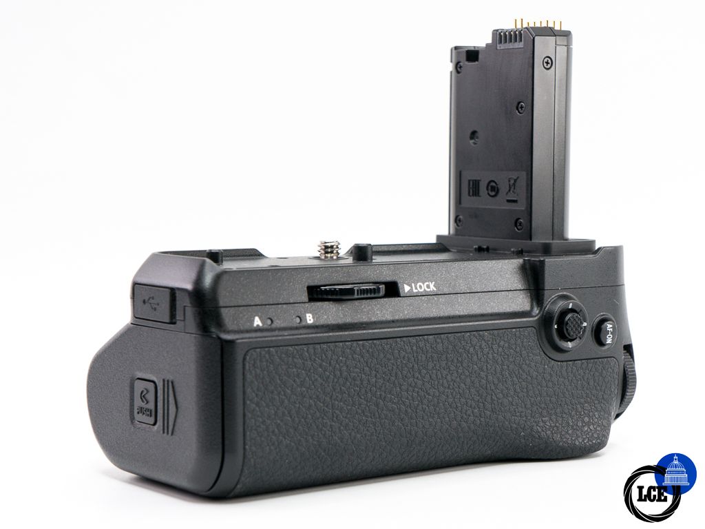 Nikon MB-N11 Power Battery Pack * BOXED *