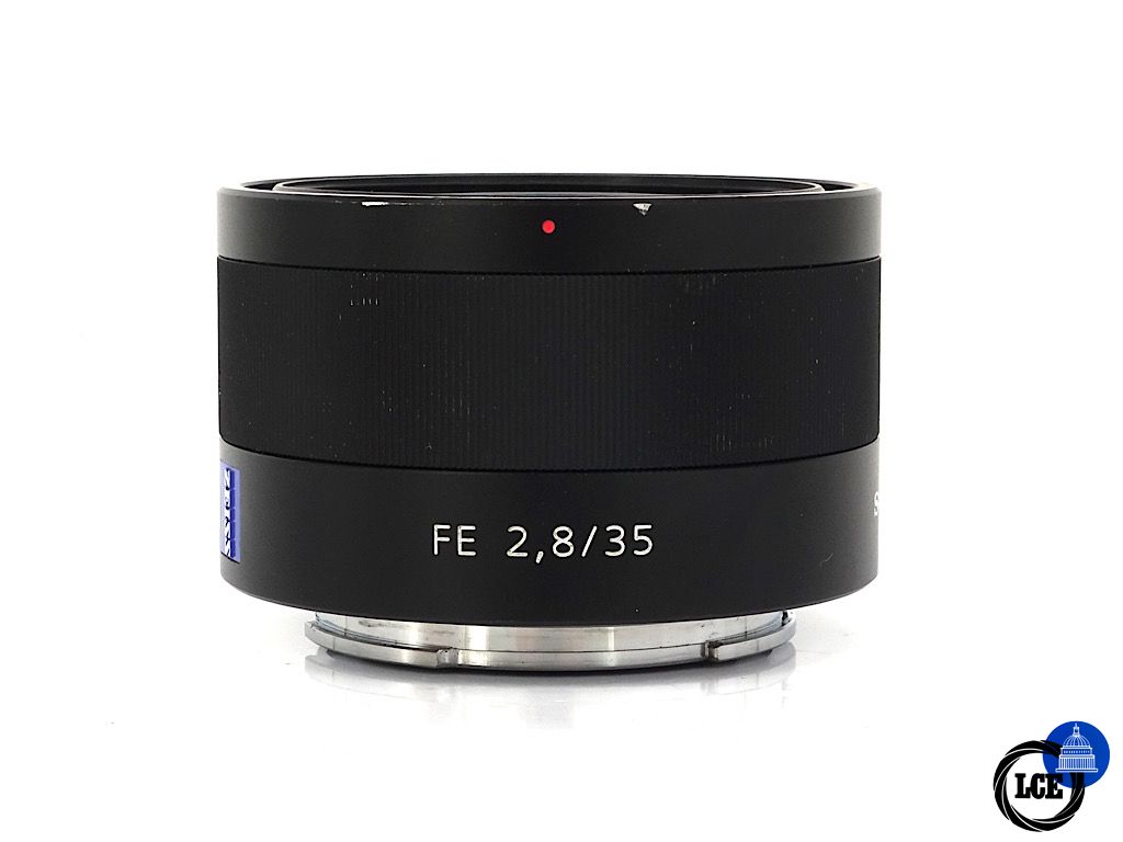 Sony FE 35mm F2.8 ZA T* | 4*