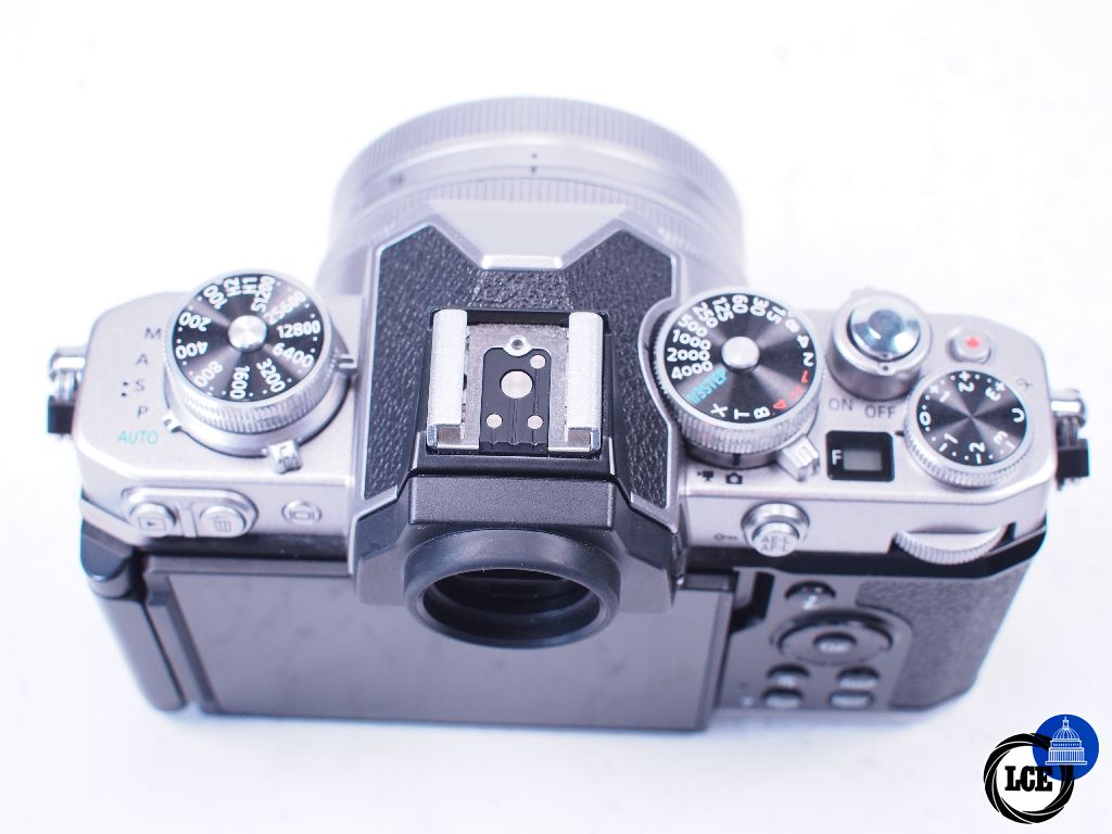 Nikon Zfc + 16-50mm F3.5-6.3 VR