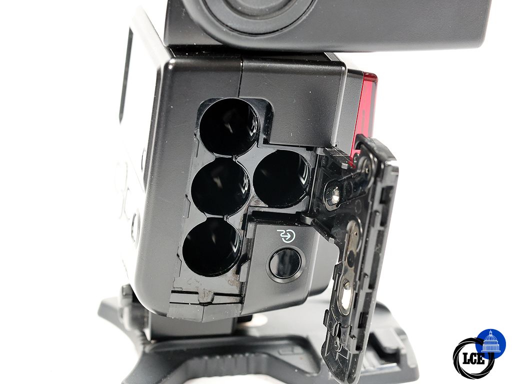 Nikon Speedlight SB-600