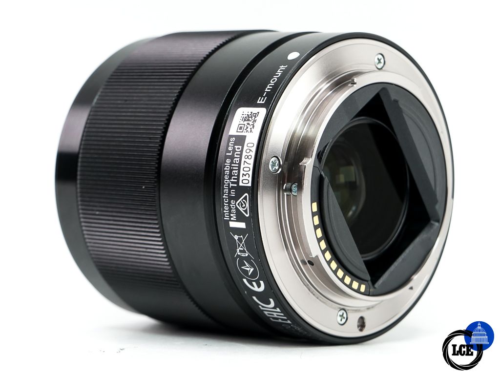 Sony FE 28mm f2