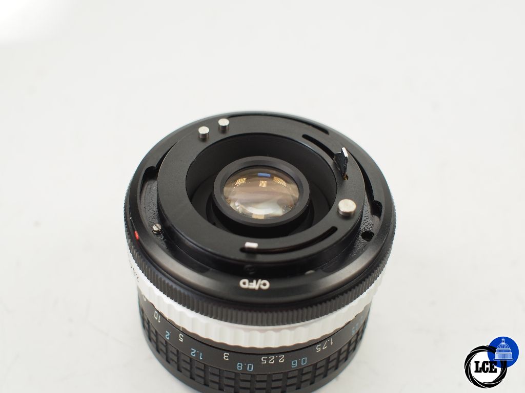 Hoya FD 28mm f2.8