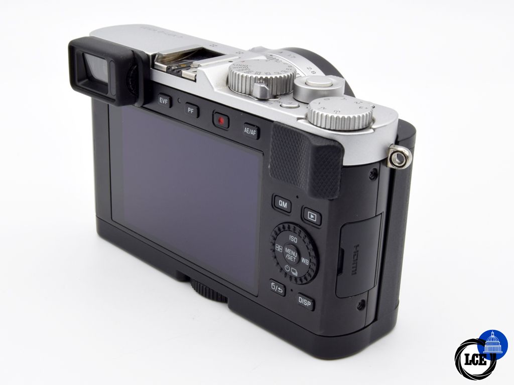 Leica D-LUX 7 + Grip Boxed 