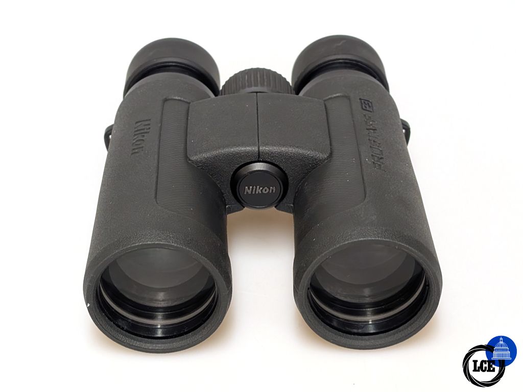 Nikon Prostaff P3  8x42