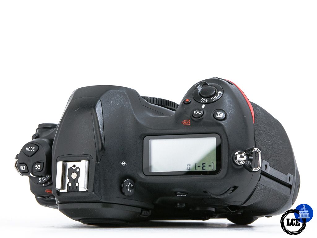 Nikon D6 Body **142k Shutter Count**