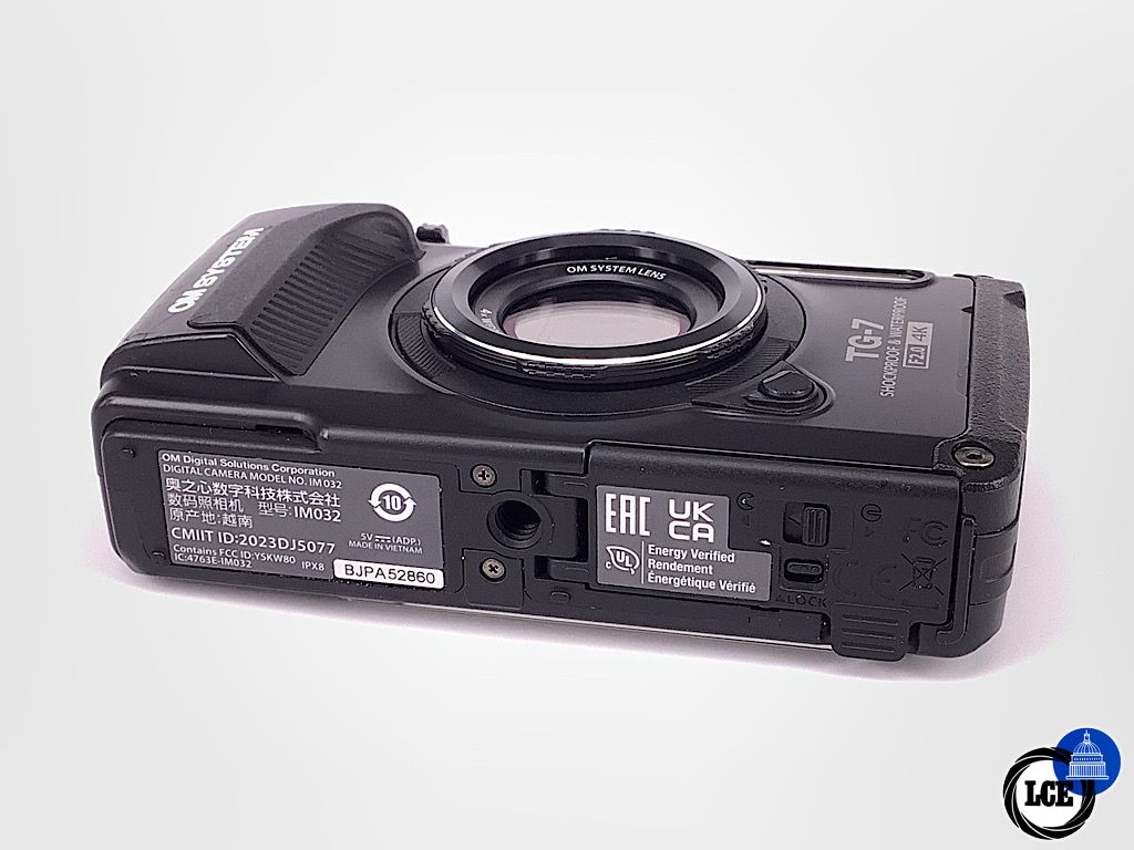 OM SYSTEM Tough TG-7 BLACK