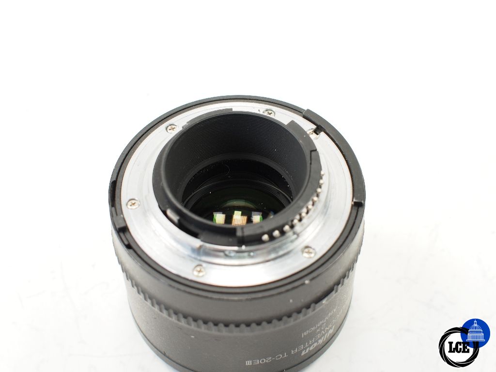 Nikon FX TC-20E III 2x converter