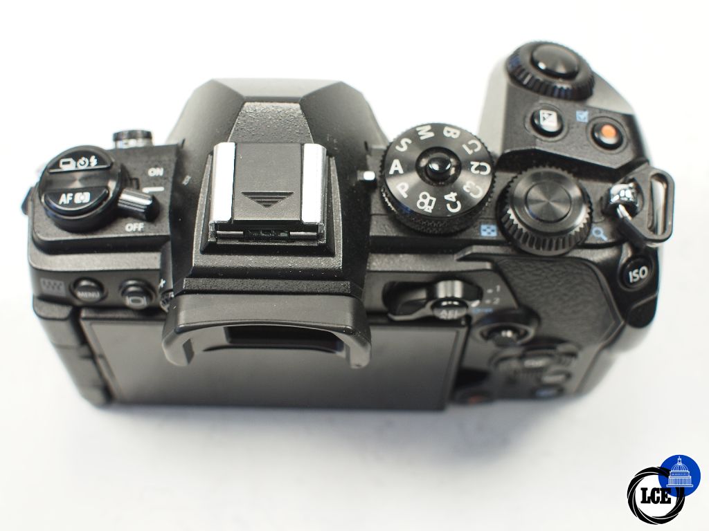 Olympus E-M1 III Body <6k shutter count