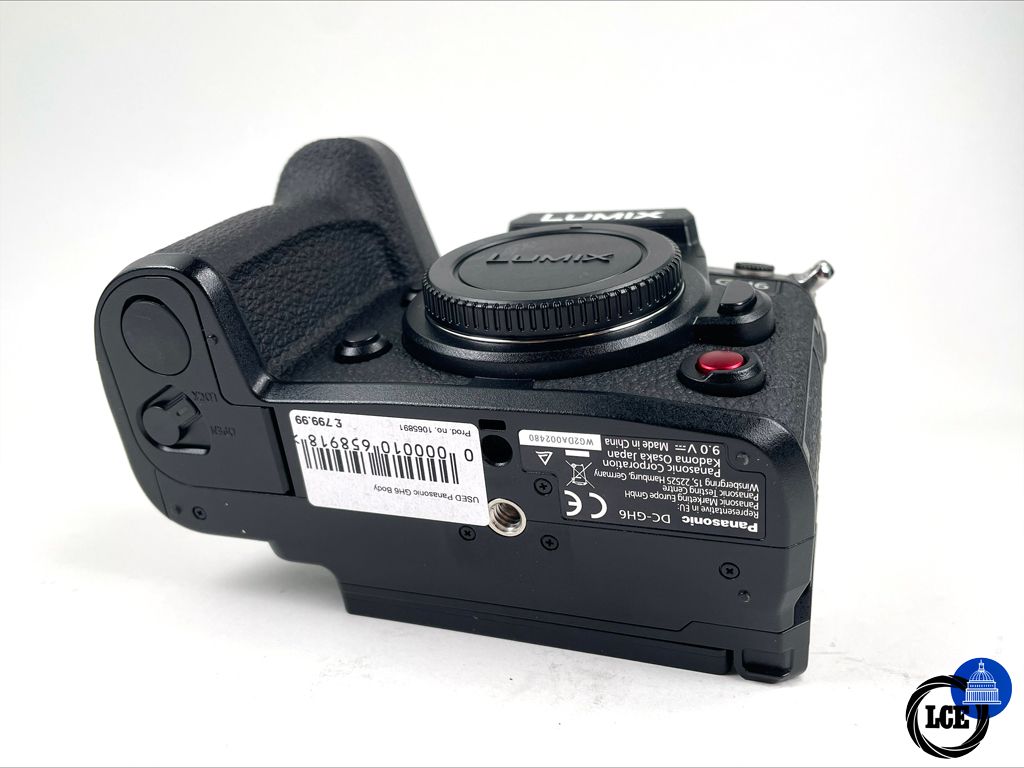 Panasonic GH6 Body *Very Low Shutter 400*