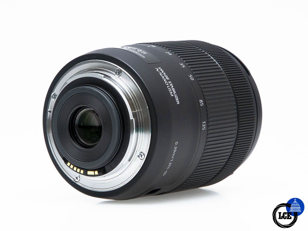 Canon EF-S 18-135mm f/3.5-5.6 IS NANO USM