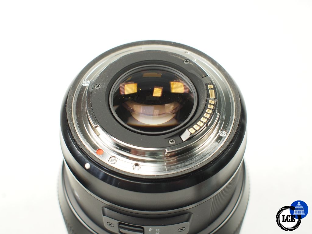Sigma EF 85mm f1.4 Art
