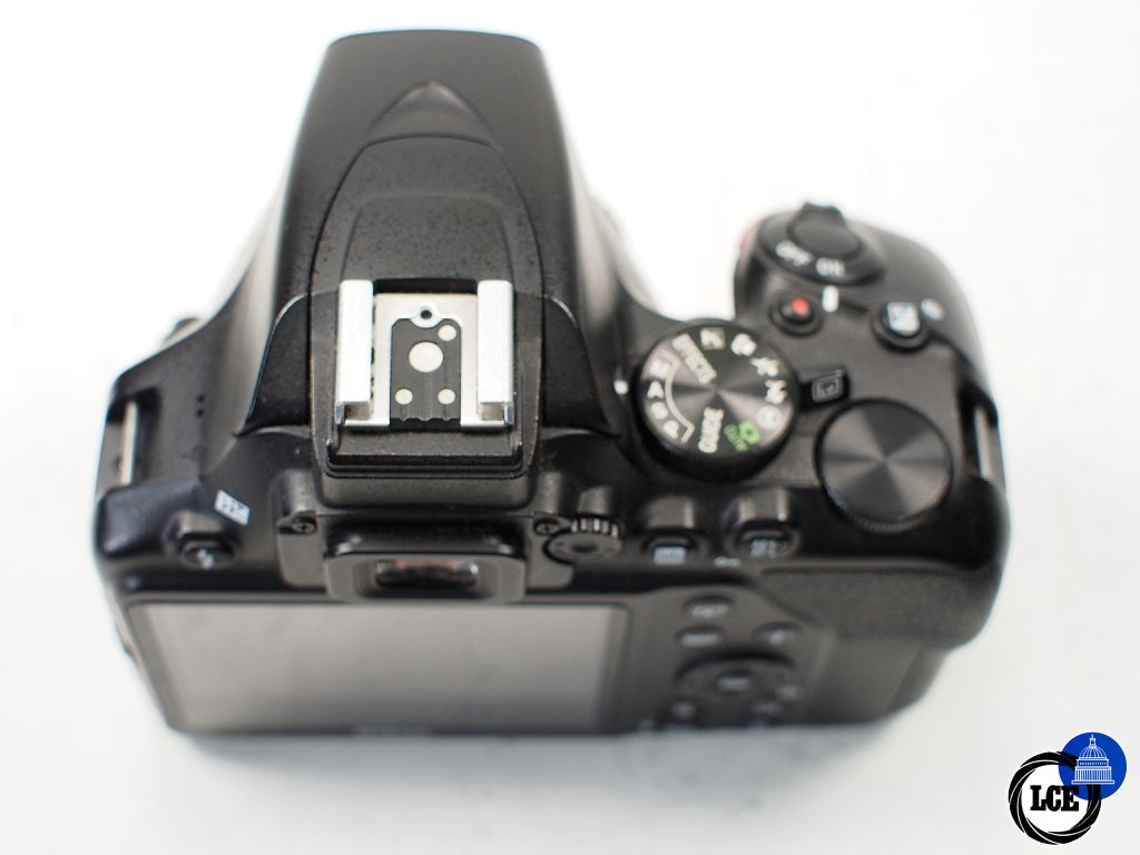 Nikon D3500