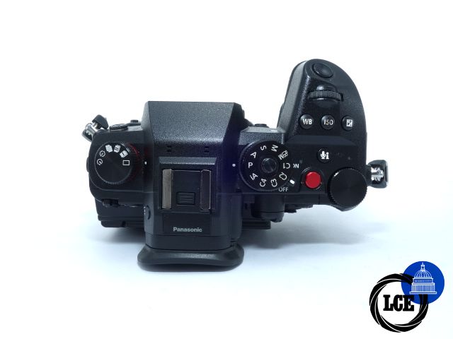 Panasonic LUMIX GH6 BODY 