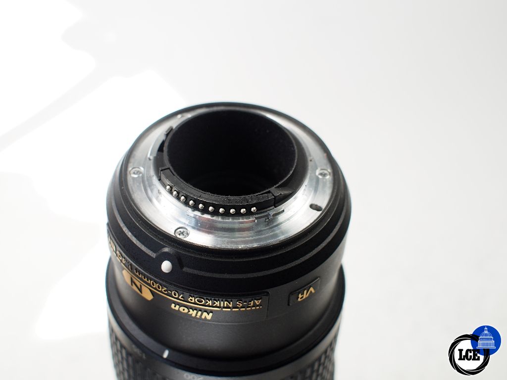 Nikon FX 70-200mm F4 VR