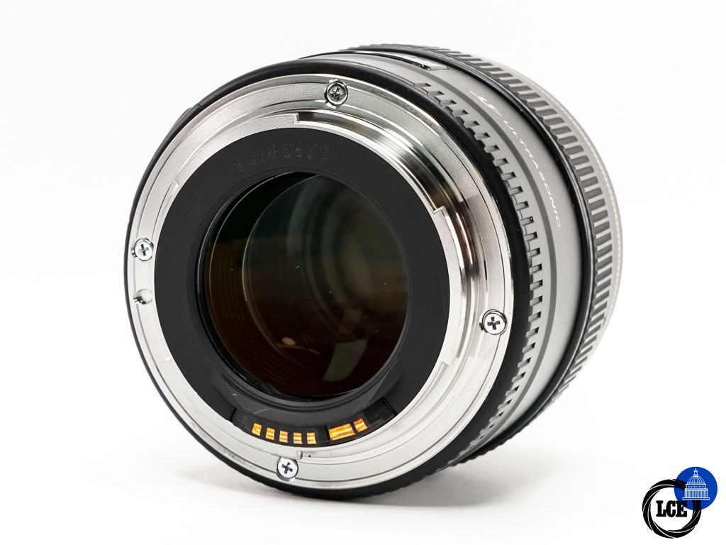 Canon EF 85mm F1.8 USM