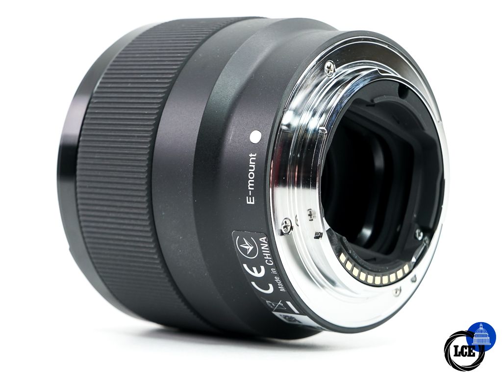 Sony FE 50mm F1.8 * BOXED *