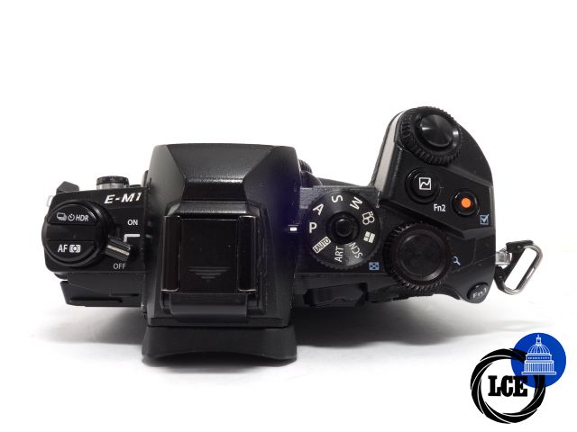Olympus OM-D E-M1 BODY