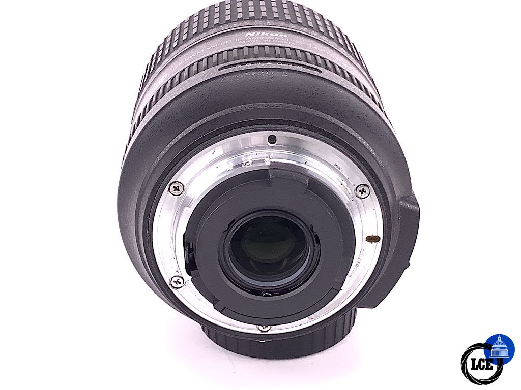 Nikon AF-S 18-300mm VR F3.5-6.3 DX