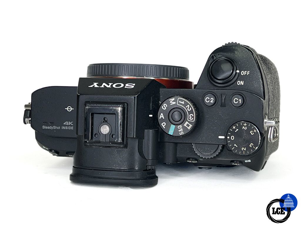 Sony A7R III Body *Low Shutter Count*