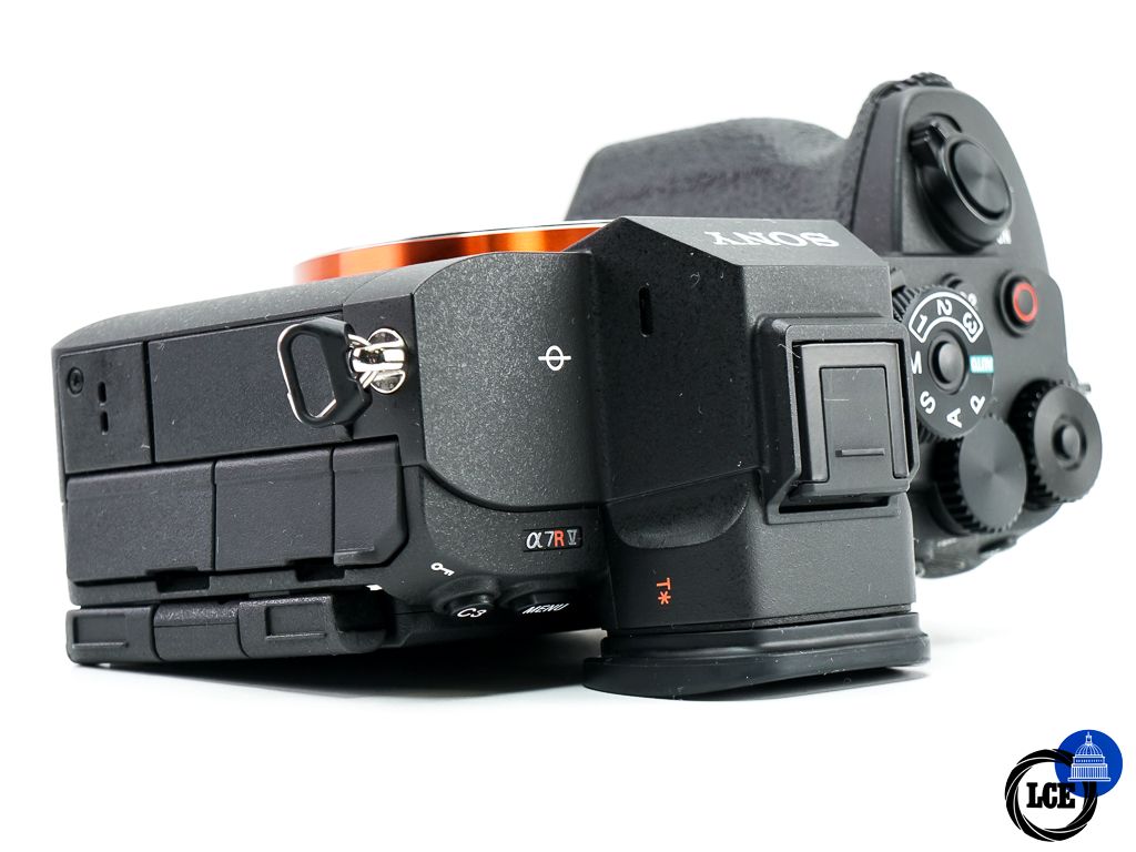 Sony A7R V Body   ** Low Shutter Count **