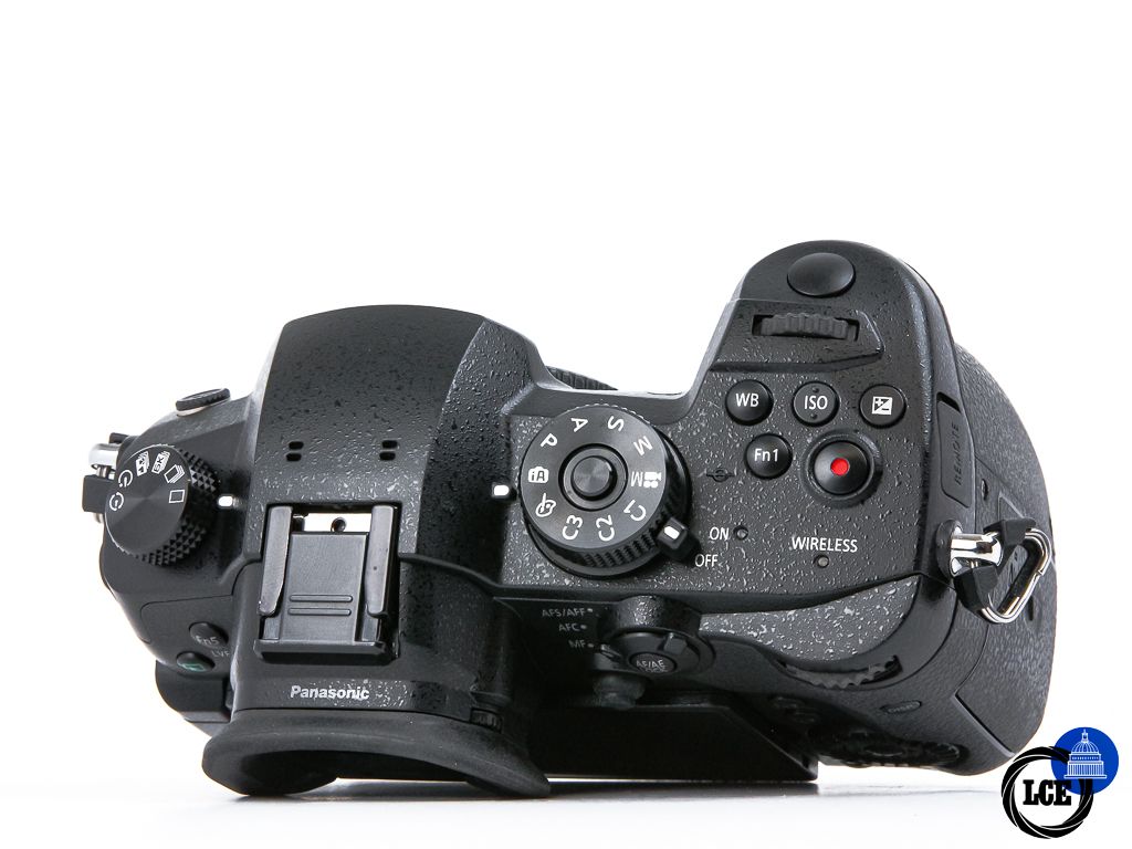 Panasonic Lumix GH5 Body **7k Shutter Count**
