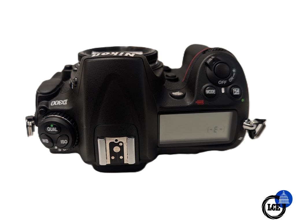 Nikon D300 Body - Low 600 Shutter Count!