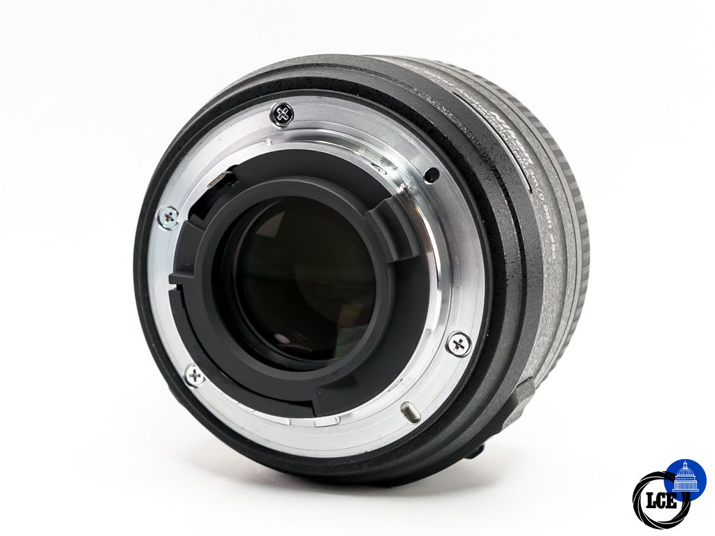Nikon AF-S 35mm F1.8 G DX * MINT & BOXED *
