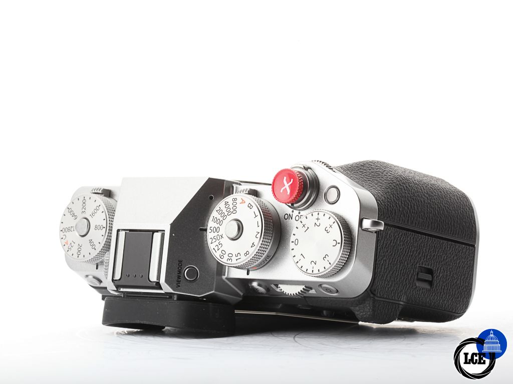 FujiFilm X-T5 Silver Body | 10113617