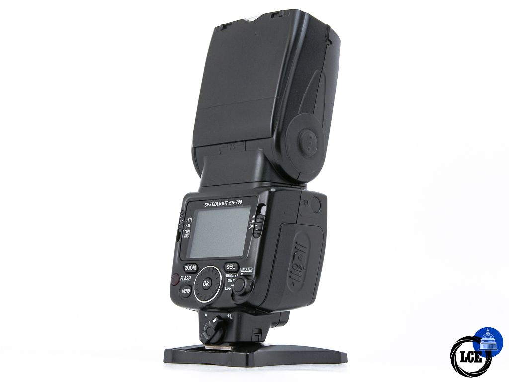 Nikon Speedlight SB-700