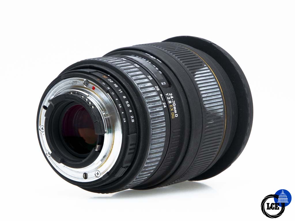 Sigma 24-70mm f/2.8 EX DG Macro - Nikon F