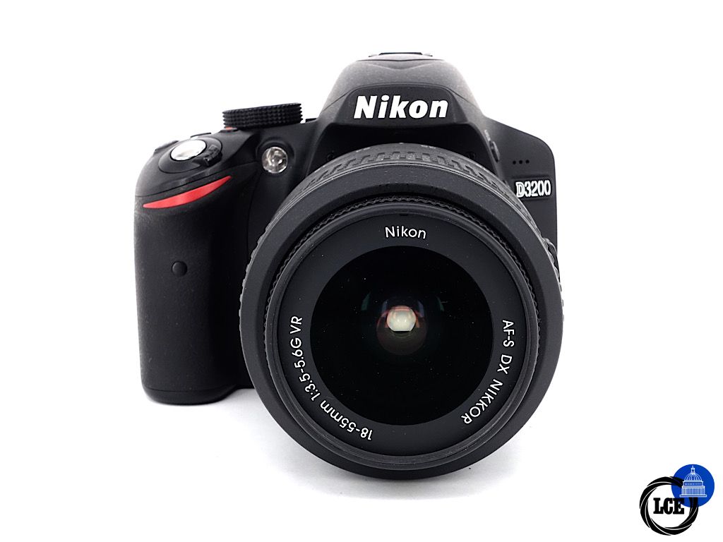 Nikon D3200 + AF-S 18-55mm F3.5-5.6 G VR | 4*