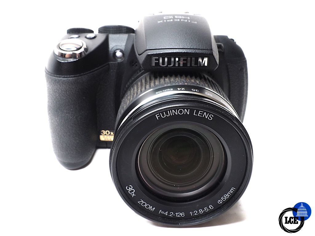 FujiFilm HS10