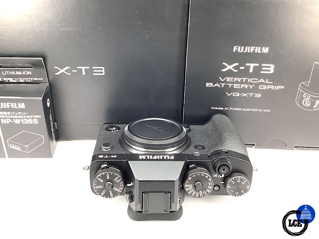 FujiFilm X-T3 Body + VG-XT3 Grip