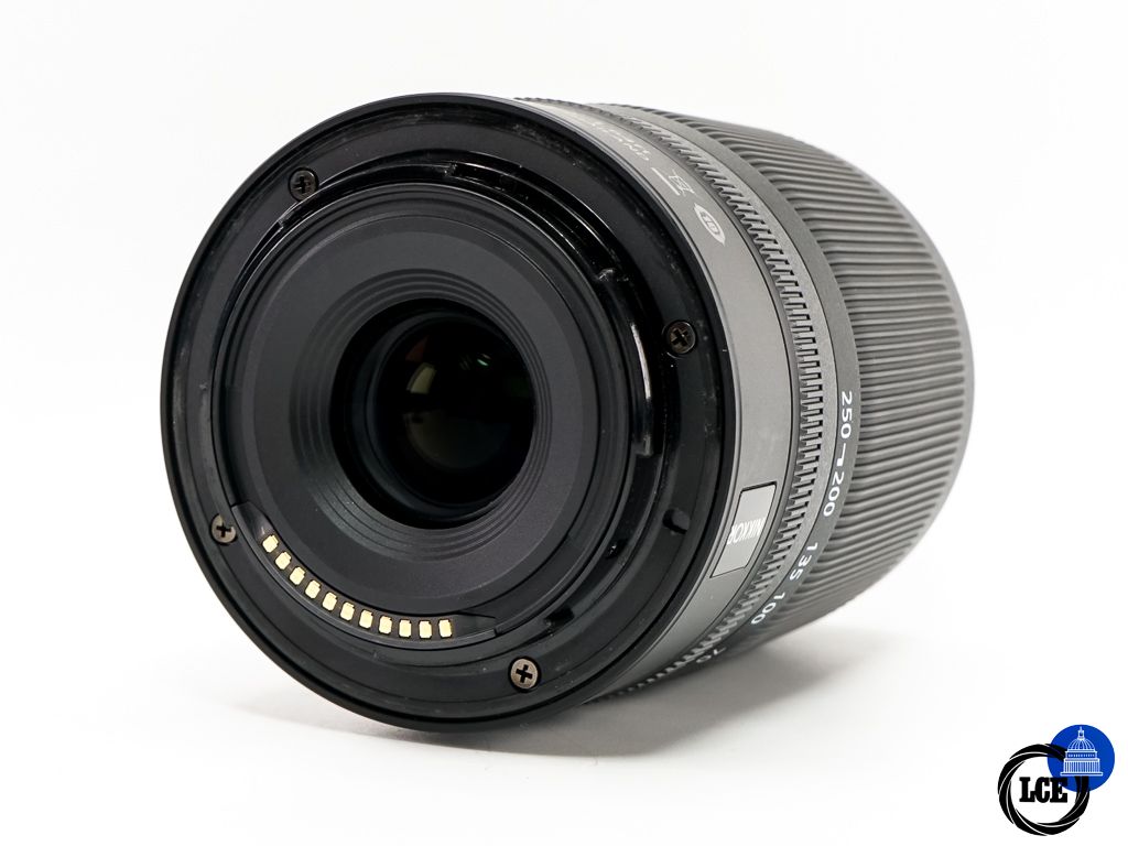 Nikon Z 50-250mm F4.5-6.3 VR * BOXED * 