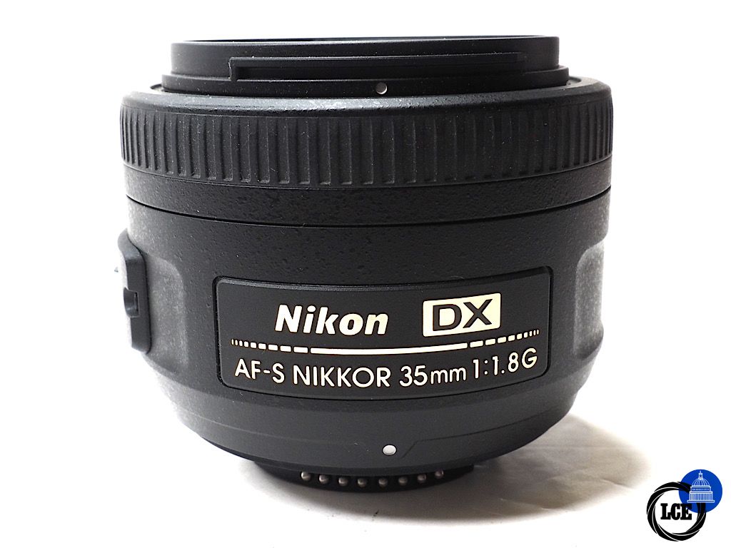 Nikon AF-S 35mm f1.8 DX