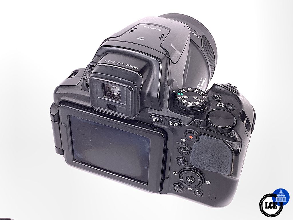 Nikon Coolpix P900