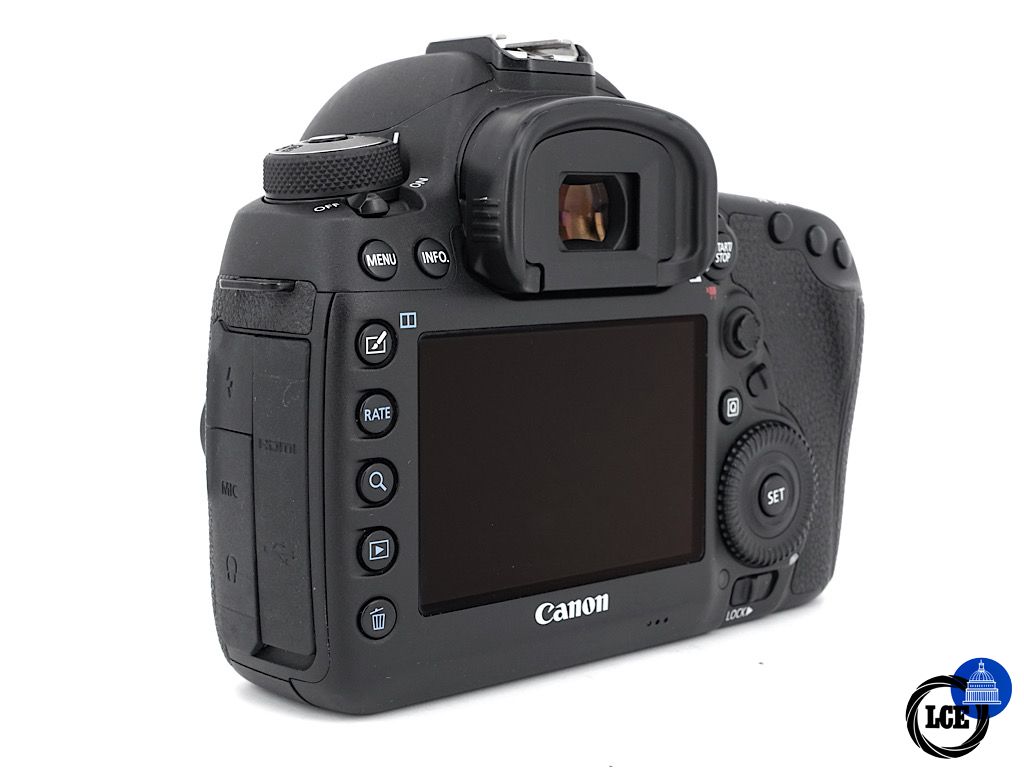 Canon EOS 5D IV Body | 4*