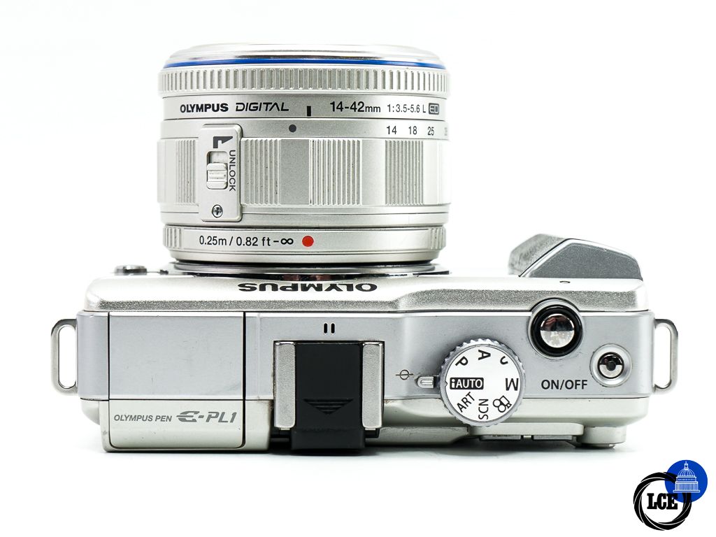 Olympus PEN E-PL1 + 14-42mm ED