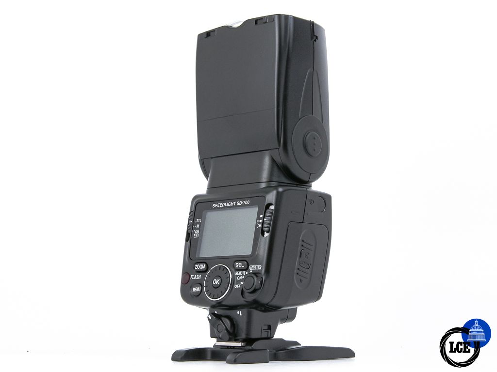 Nikon Speedlight SB-700