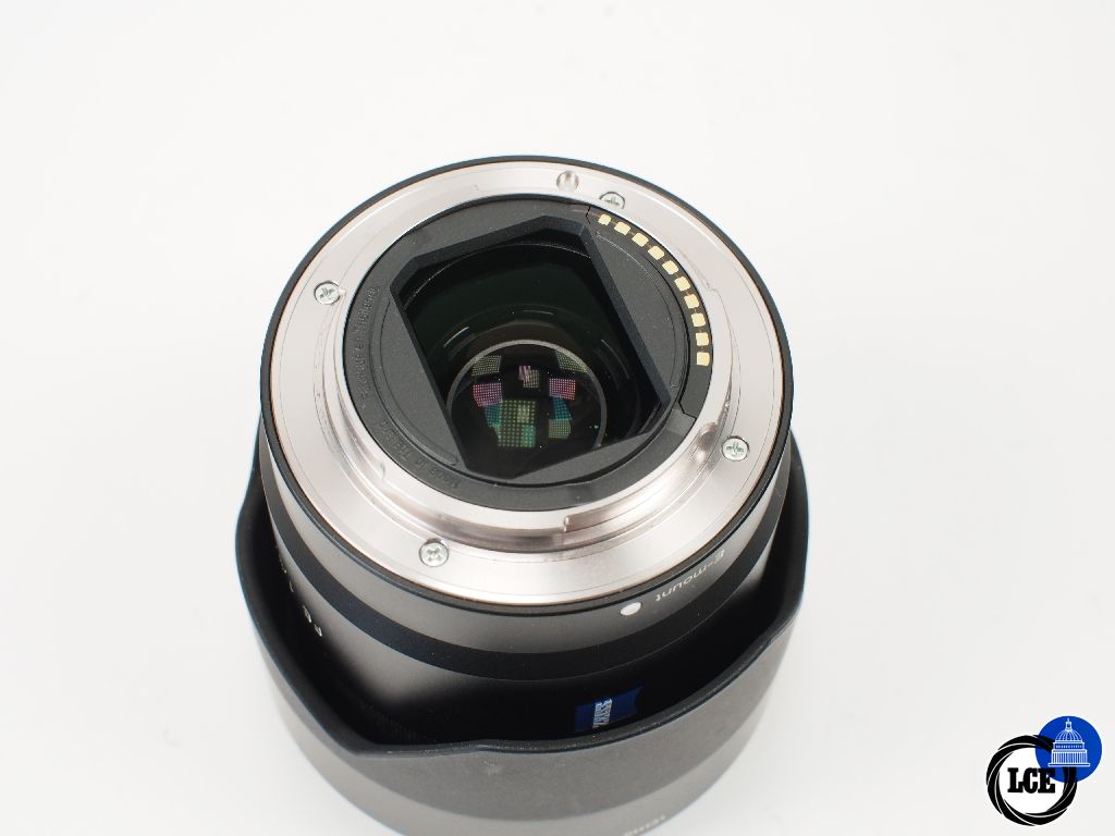 Sony FE 55mm F1.8 Zeiss