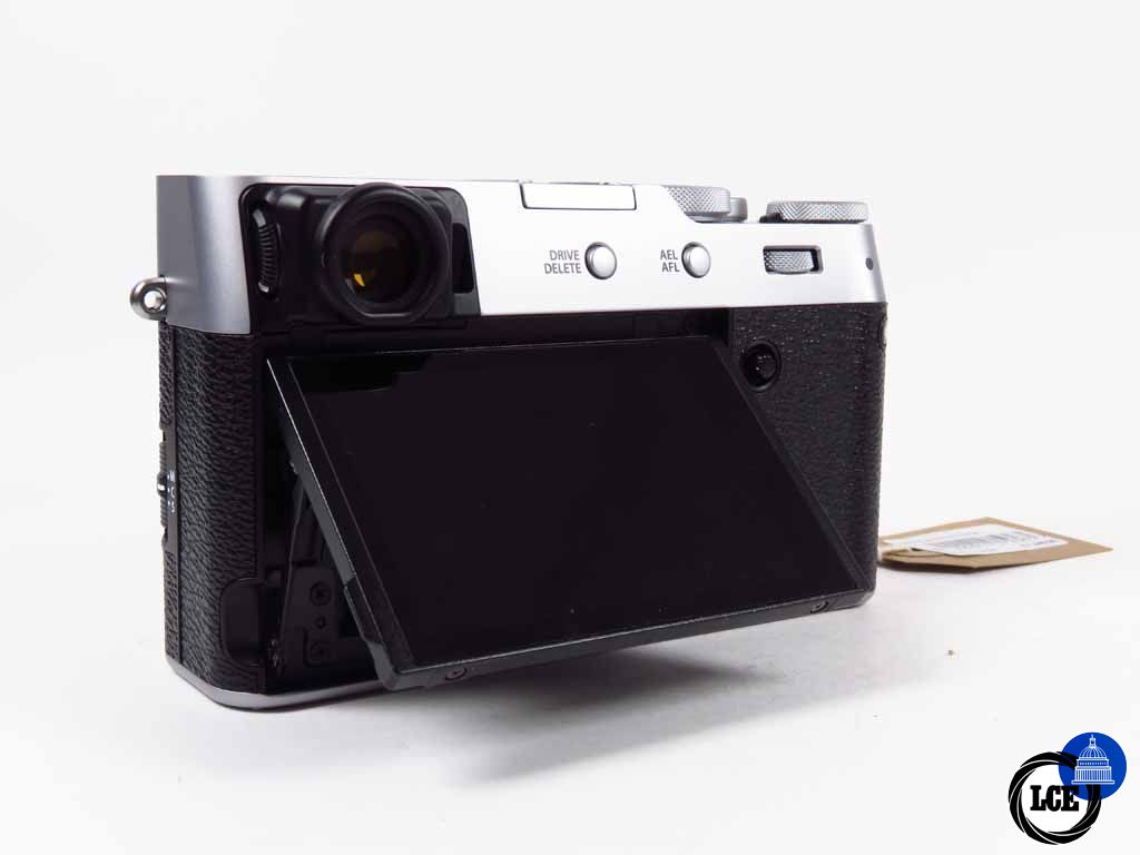 FujiFilm X100VI Chrome