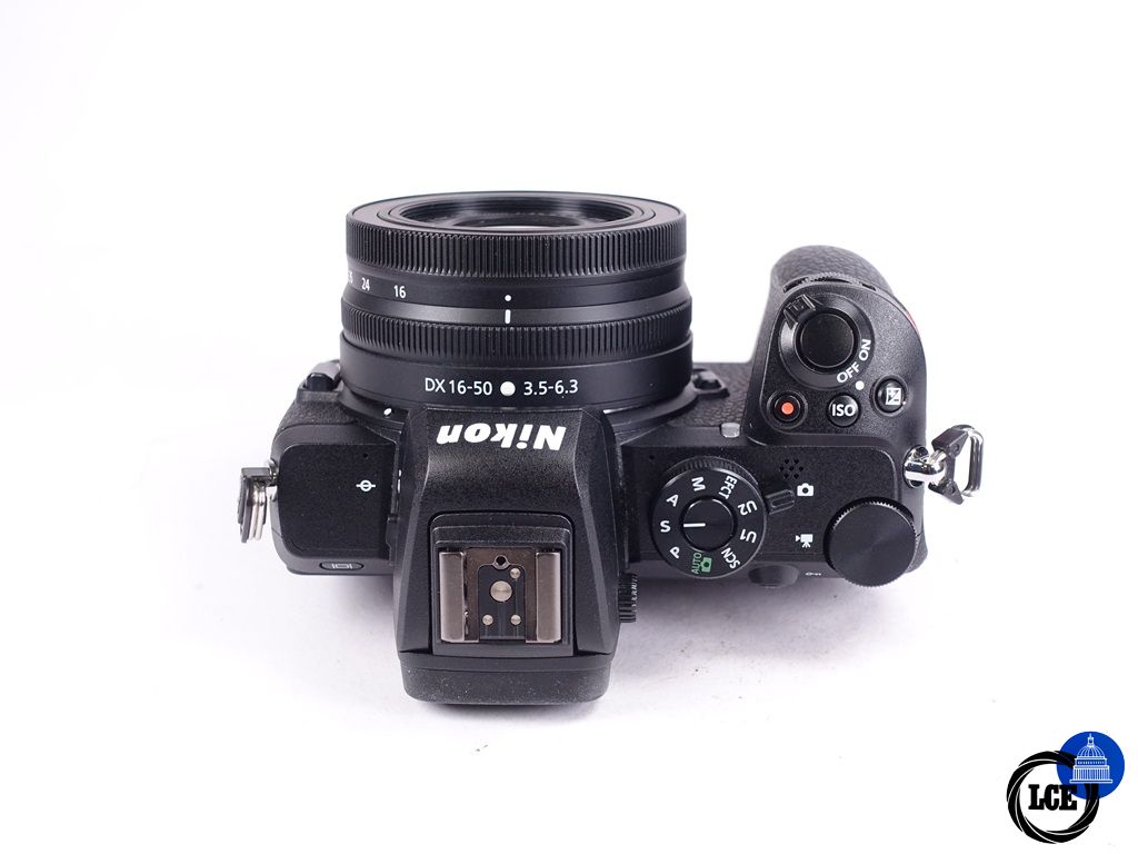 Nikon Z50 + 16-50mm <2k acc