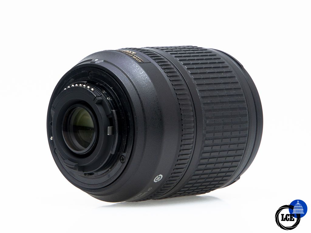 Nikon AF-S 18-105mm f/3.5-5.6 DX ED VR