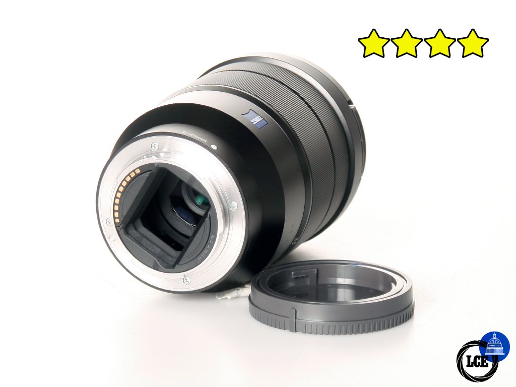 Sony FE 16-35mm f/4 ZA OSS Zeiss Vario-Tessar T* (with Hood)