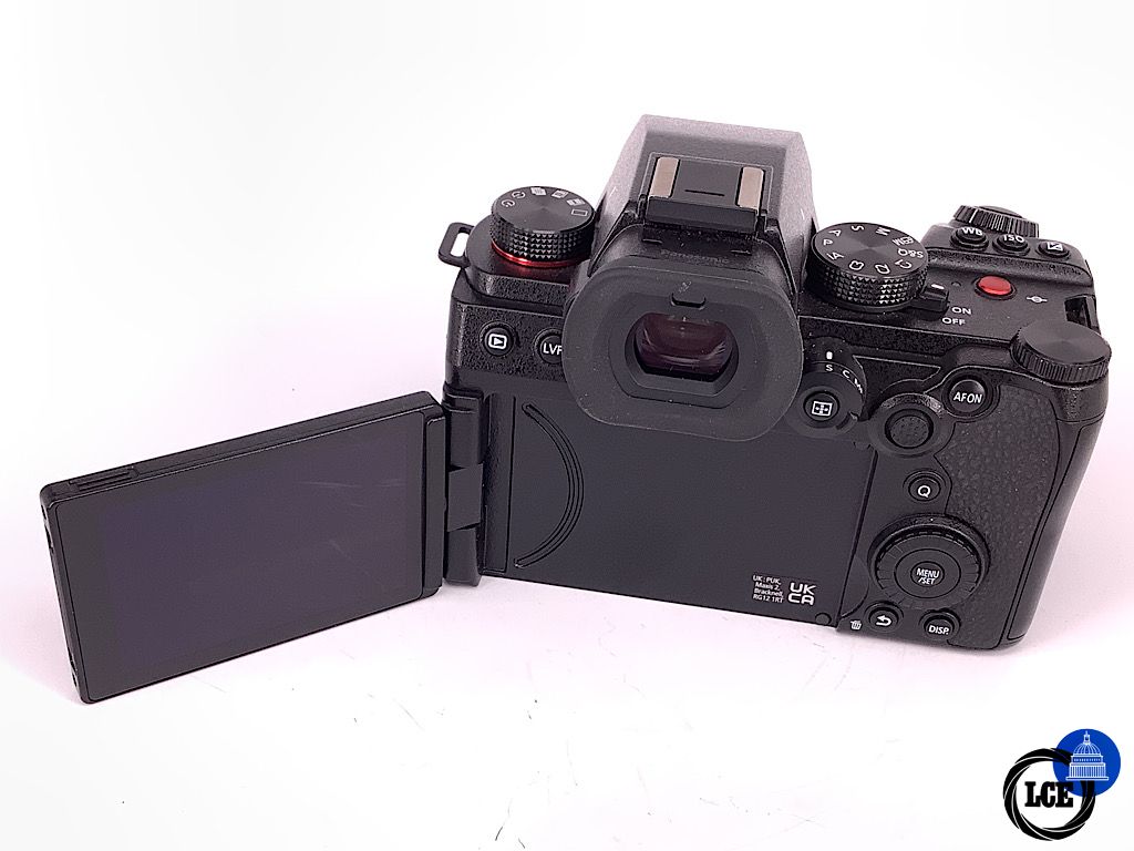 Panasonic G9II ( Mk2 ) body *very low 1.5k shutter count *