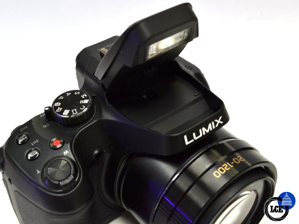 Panasonic Lumix FZ82