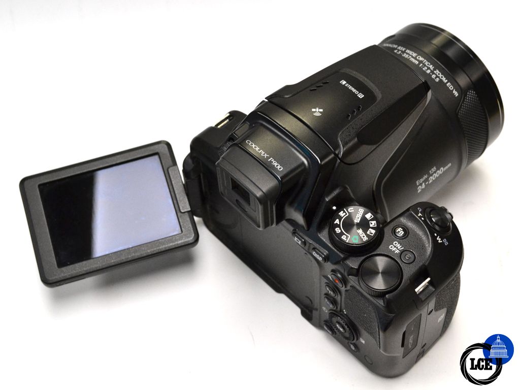 Nikon Coolpix P900