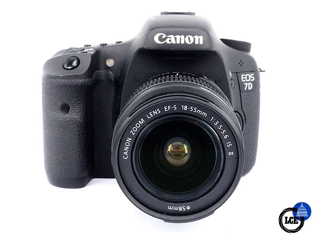 Canon EOS 7D + EF-S 18-55mm F3.5-5.6 IS II + Grip | 4*